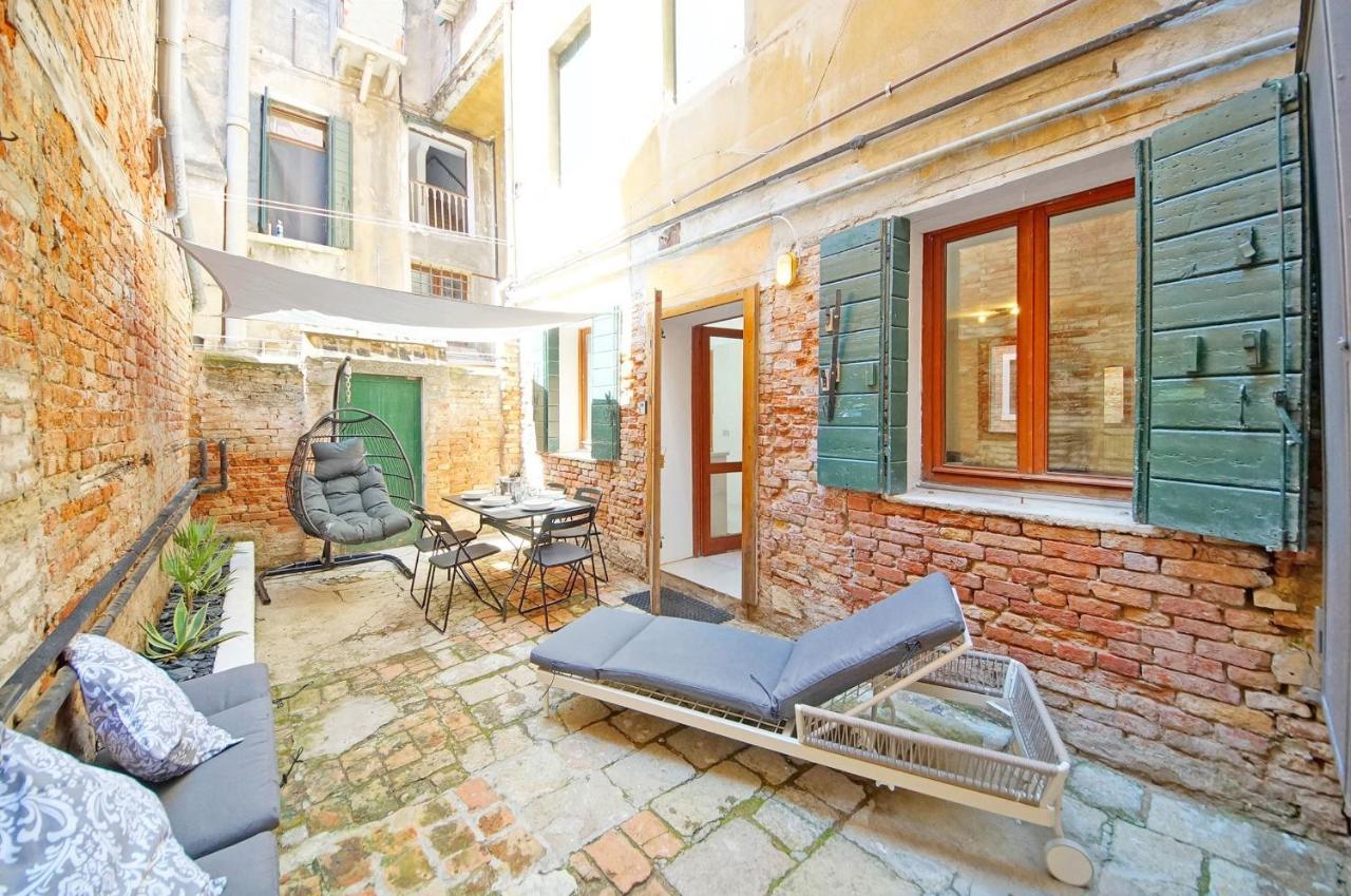 Gondola View Apartment Venedig Eksteriør billede
