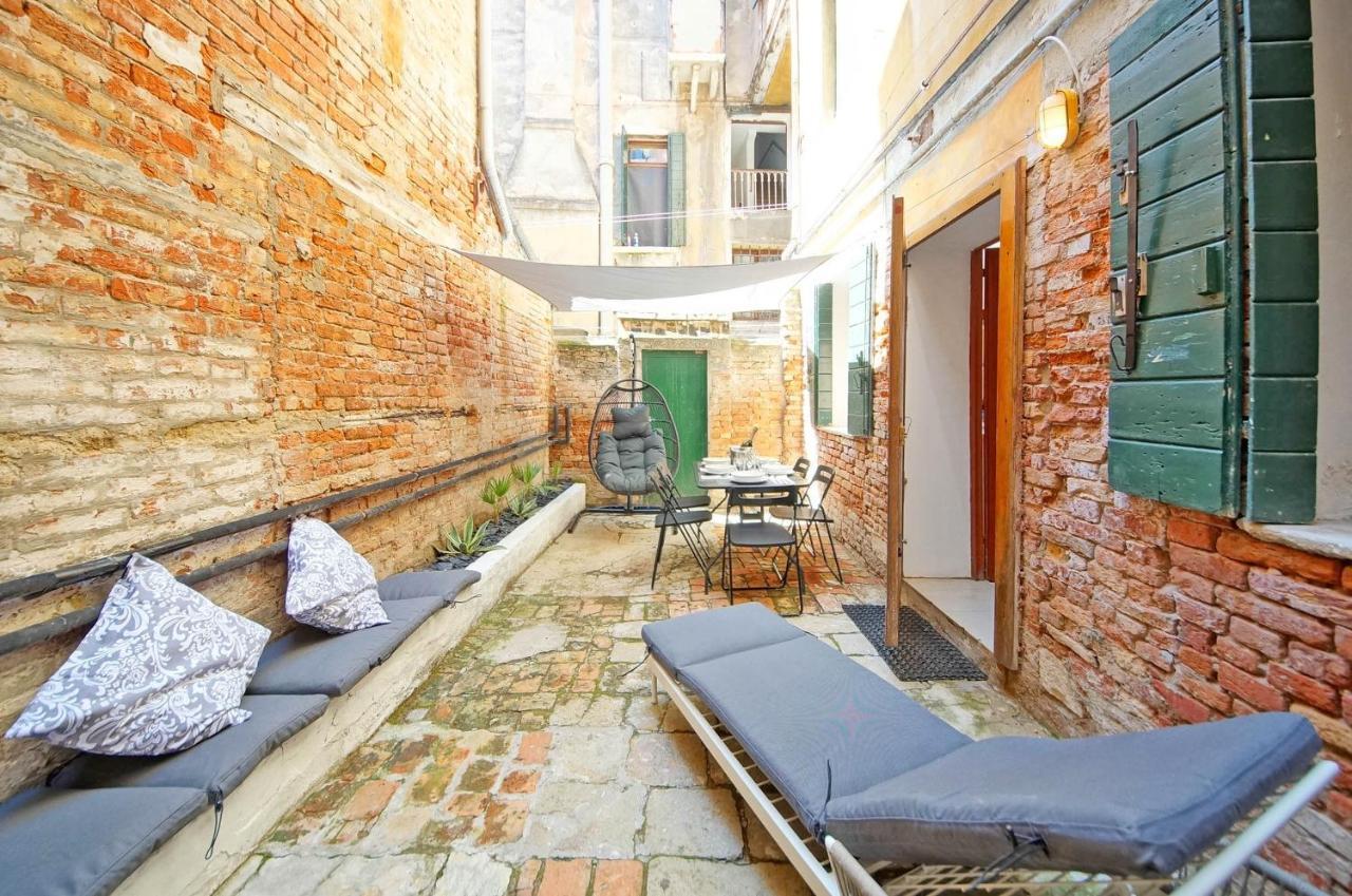 Gondola View Apartment Venedig Eksteriør billede